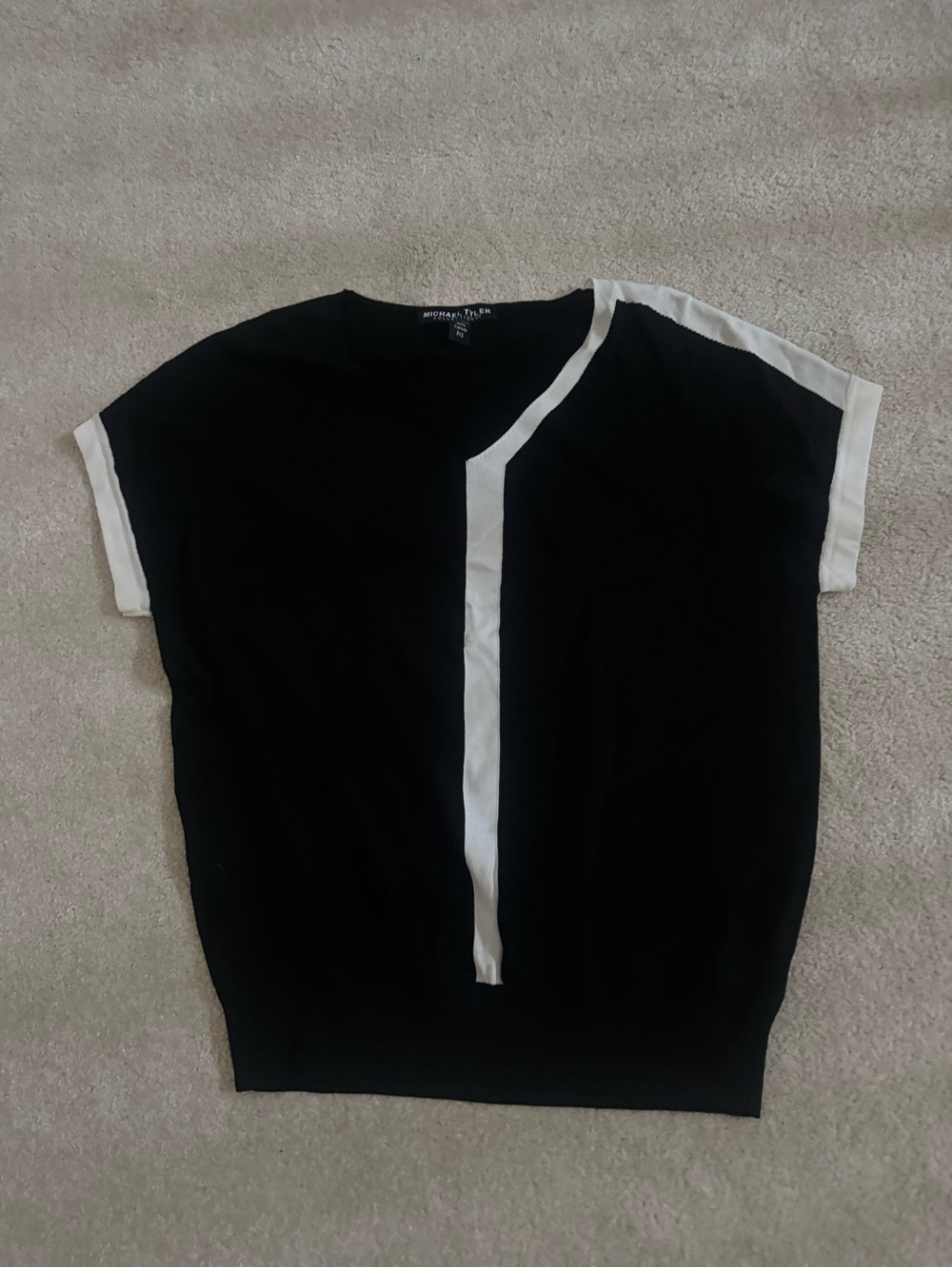 Black Short-Sleeve Sweater with White Trim - Men